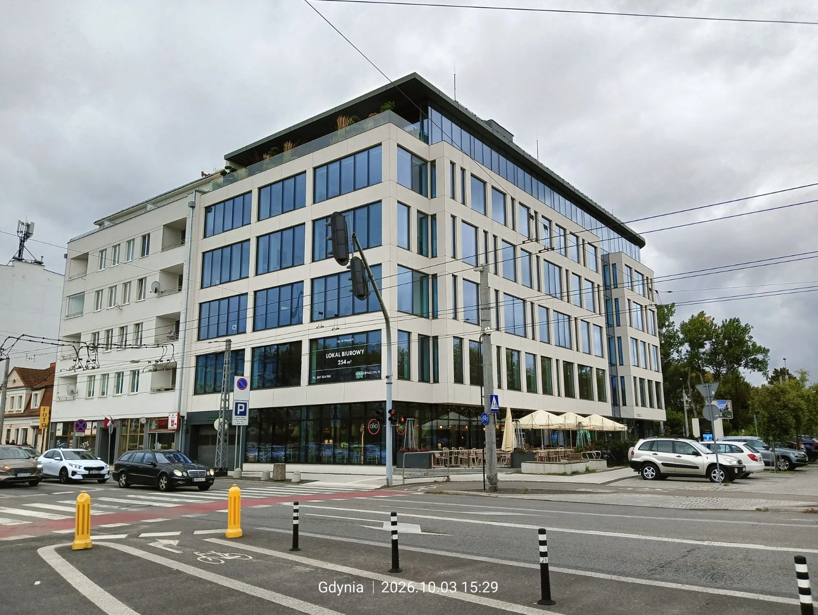 Biurowiec Officer Office — perspektywa
